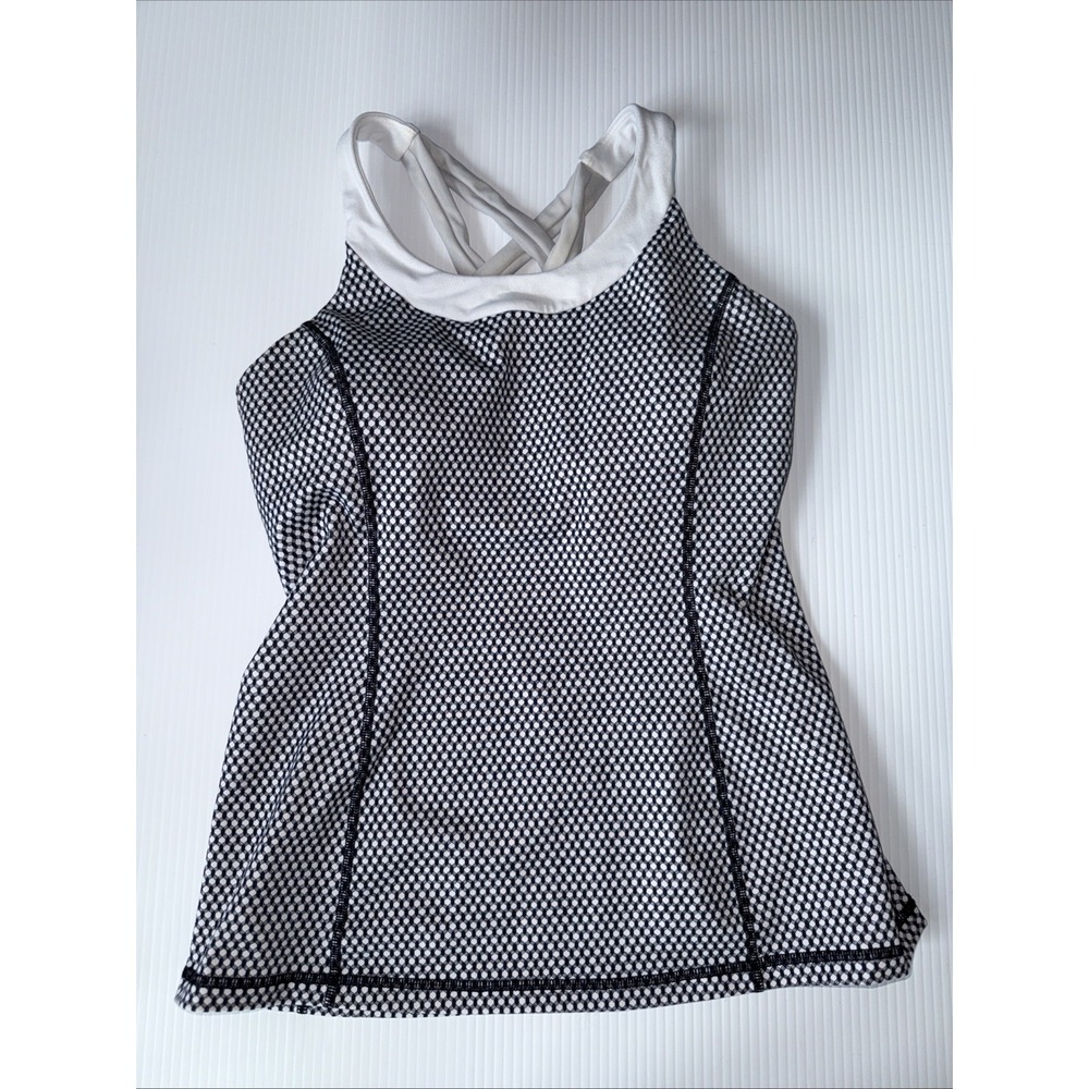 Lululemon Athletic Workout Top Size 8 Black White